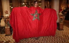 Influencer Marine El Himer viert Marokkaanse nationaliteit met groots vertoon (video)