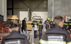 Amsterdamse politie onderschept 2000 kilo cocaïne, Marokkaan gearresteerd