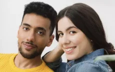 Marokkaans koppel bestrijdt racisme met humor in Italië