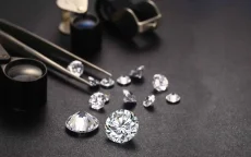 Marokkaanse schrijft geschiedenis binnen Antwerpse diamantelite