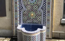 Ambachtslieden uit Fez schenken fontein aan Molenbeek