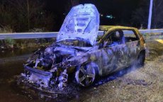 Marokkaanse en vriendje met 182 km/uur geflitst, auto vliegt in brand