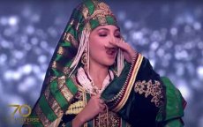 Marokkaanse kaftan lichtpunt op Miss Universe verkiezing (video)
