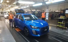 Europese autosector in zwaar weer: fabrieken massaal naar Marokko