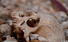 Schedels en menselijke botten ontdekt op strand in Marokko
