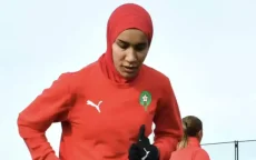 Nouhaila Benzina, eerste voetbalster met hijab op het WK