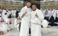 Noussair Mazraoui verricht Umrah vóór terugkeer naar Bayern (foto's)