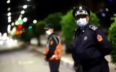 Huurauto's en cash worden politieman in Tanger