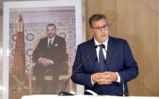 Premier komt met mooi cadeau voor Marokkanen