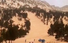 Sahara-zand kleurt lucht boven Pyreneeën rood