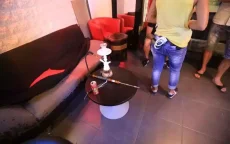 Marokkaanse steden gaan strijd aan tegen shisha lounges