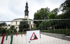 Minaret Grote Moskee in Brussel wordt gesloopt
