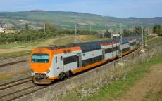 Noodstop trein Marrakech-Tanger: flessen vol stenen op spoor gelegd