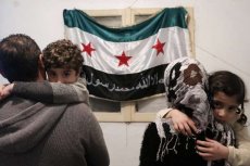 Algerije laat Syrische vluchtelingen achter aan grens met Marokko