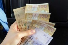 Marokkaanse studente probeert 400.000 dirham vals geld op rekening te storten