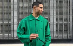 Achraf Hakimi duikt op bij kleine Spaanse club Murcia (foto)