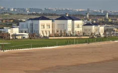 Saoedisch paleis in Tanger betaalt niet, Marokkaanse bedrijven failliet 