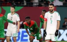 Algerijnse journalist live betrapt in Marokko, vraagt aan fans om te liegen