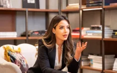 Marokkaanse Hasnae (29) beheert 3,8 miljard dollar vanuit Dubai 