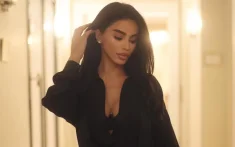 Broertje influencer Selma Omari plots overleden