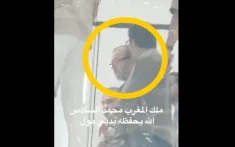 Koning Mohammed VI gespot tijdens wandeling in Dubai Mall (video)