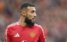 Harde strijd om Noussair Mazraoui: Manchester wil uitstel forceren 