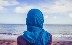 Protest na weigering vrouw met hijab in club Marokko