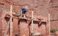 Marokko trekt minimumloon op in heel land