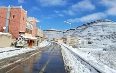 Marokko kleurt wit: 41.000 vierkante kilometer bedekt door sneeuw 