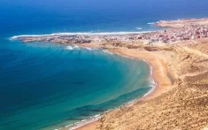 Vissers luiden noodklok om verdwijnend zand in Noord-Marokko