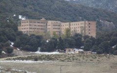 Al 50 jaar mysterie rond 'vervloekt' sanatorium in Marokko (video)