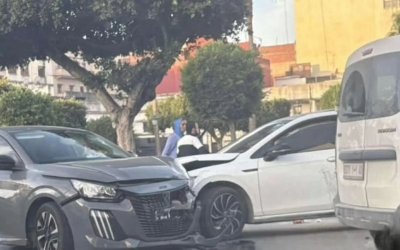 Wilde achtervolging in Tanger, bestuurders botsen en vechten met steekwapens