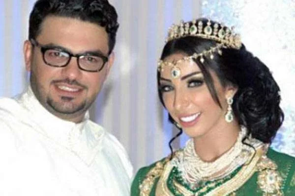 Foto's bruiloft Dounia Batma