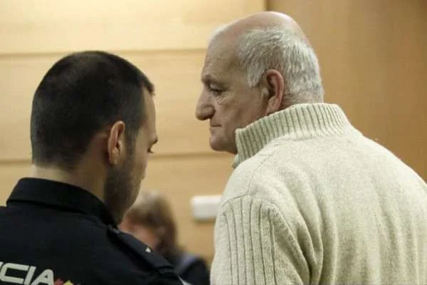 Spaanse pedofiel Daniel Galvan Fina klaagt Marokkaanse slachtoffers aan