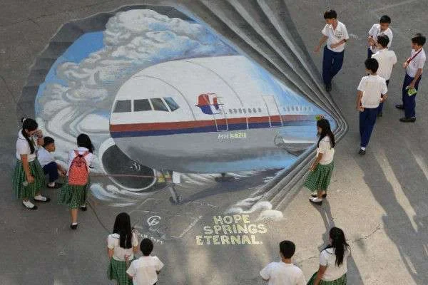 Gek: Marokkaanse detective weet waar Boeing Malaysia Airlines is neergestort