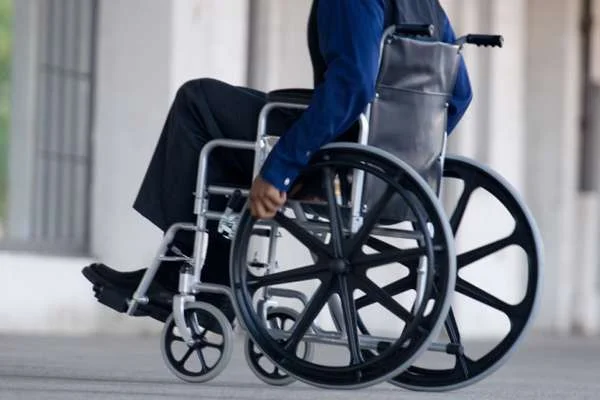 Verlamde man 30 jaar cel in om zwanger maken dochter in Marokko