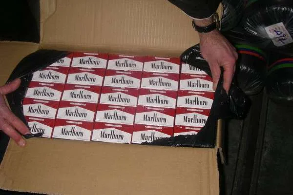 Smokkelsigaretten overspoelen Marokko