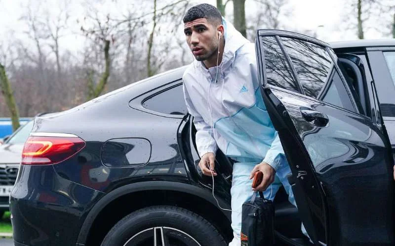 Vrienden reageren op verkrachtingszaak: "Hakimi kan boot vol meisjes boeken"