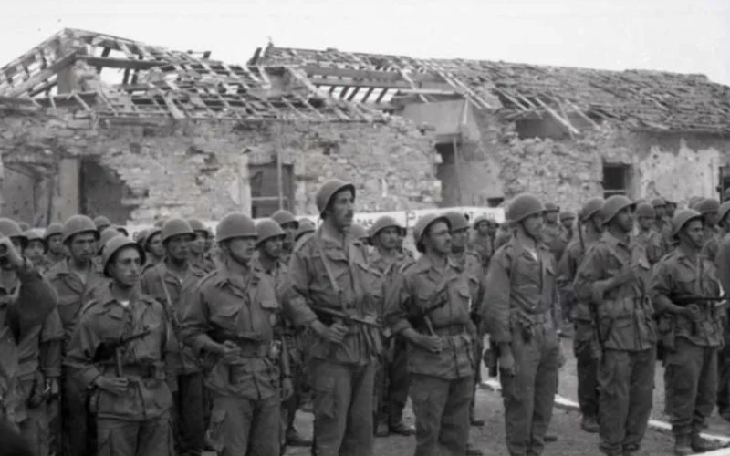 Algerije complotteerde in 1962 al tegen Marokko