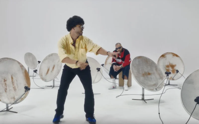 Algerijnse komiek 'gelyncht' om samenwerking met Marokkaanse rapper