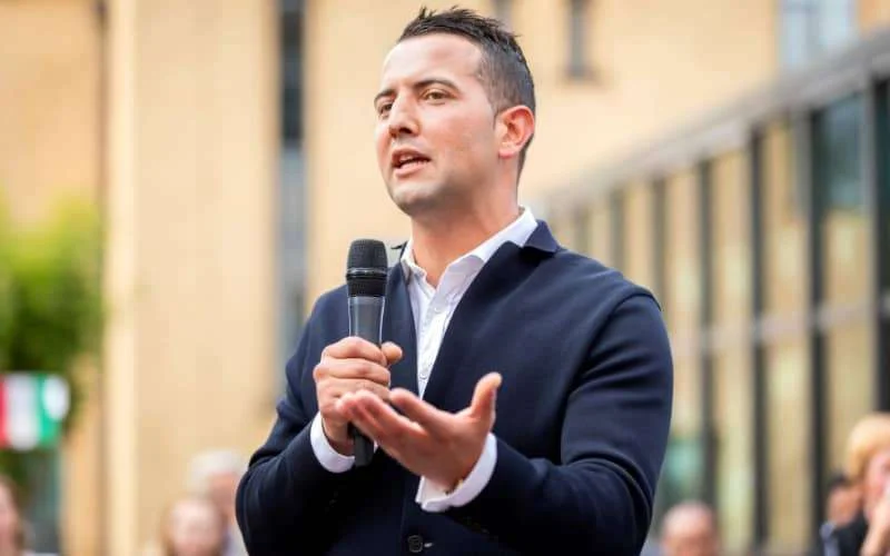 Appie el Massaoudi, van 'straatschoffie' tot succesvolle ondernemer