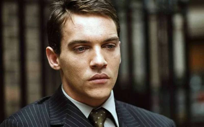  Damascus Cover met Jonathan Rhys Meyers in Marokko gemaakt