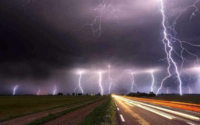 Man door bliksem gedood in Khenifra