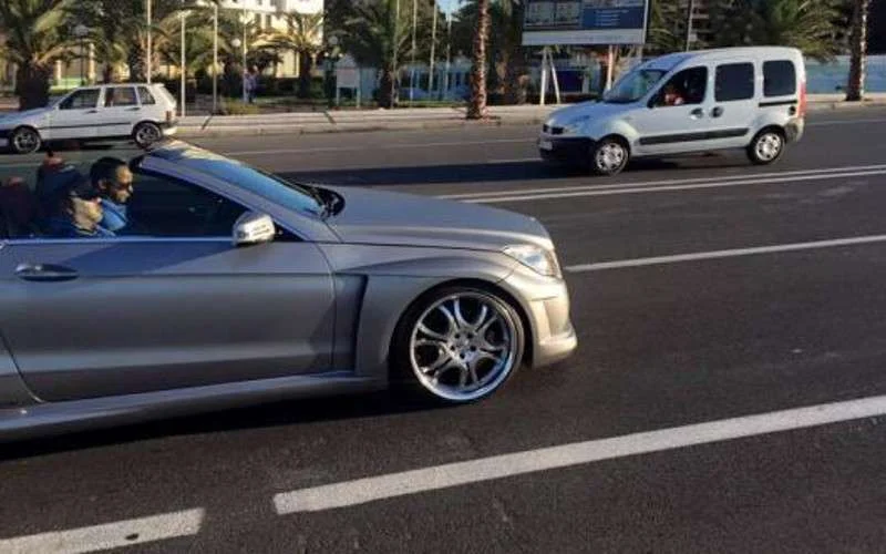 Foto's: Mohammed VI met Mercedes in Tanger