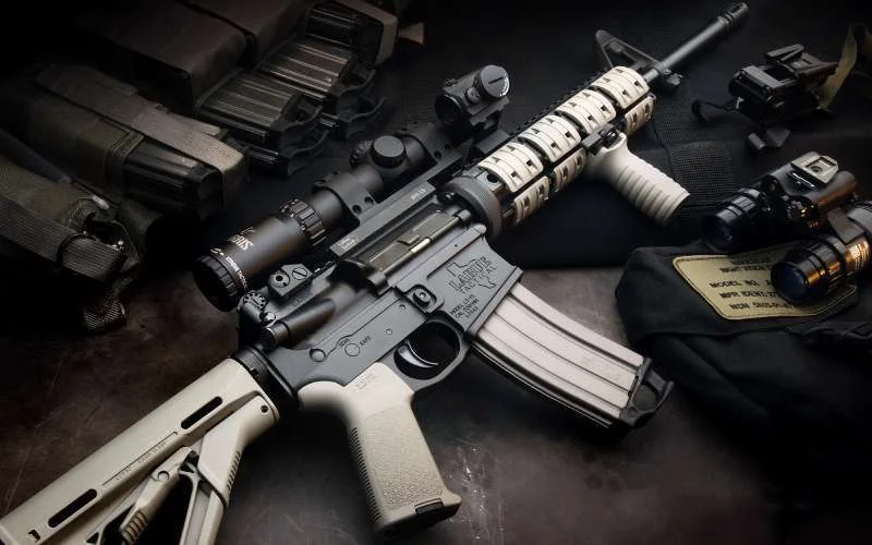 Wapens en munitie bij stortplaats in Casablanca gevonden