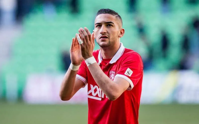 Hakim Ziyech bekogeld tijdens duel in Nederland om keuze Marokko
