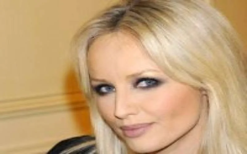 Adriana Karembeu trouwt toch niet in Marokko 