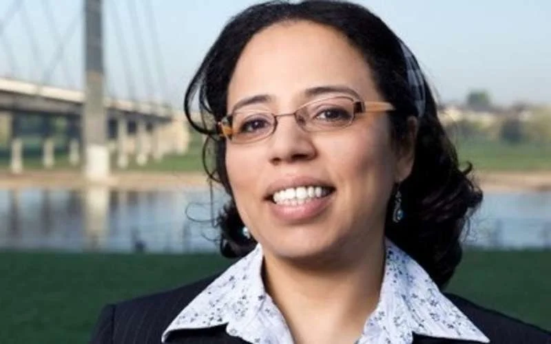 Marokkaanse Soraya Moket onderscheiden door Duitse President