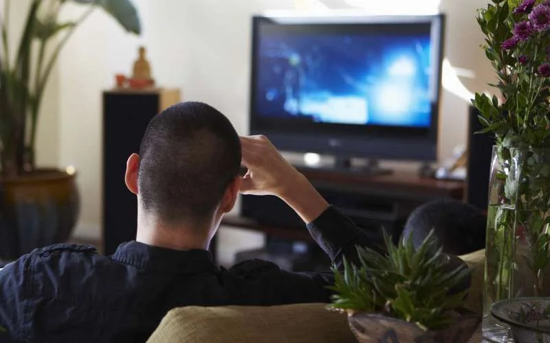 Marokkaan ontdekt dat zijn overleden vrouw hem op tv zoekt 