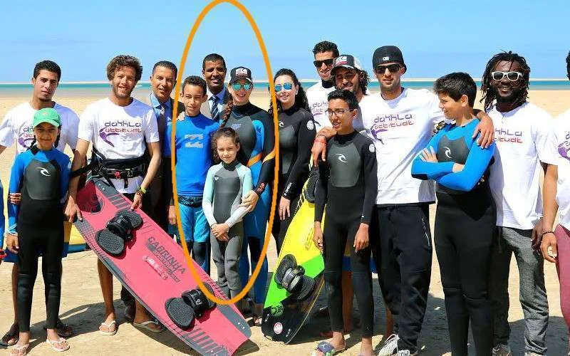 Lalla Salma en kinderen surfen in Dakhla (foto's)